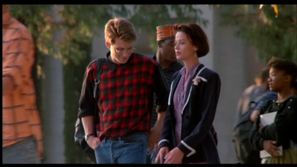 Christian Slater και Ellen Greene σε στιγμιότυπο από το Pump Up The Volume